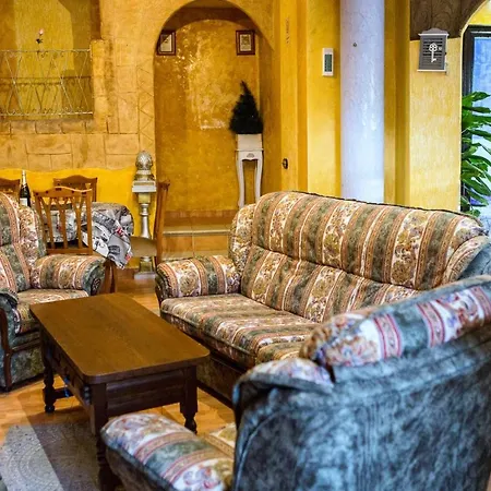 Remedios De Luna * Antimio de Arriba